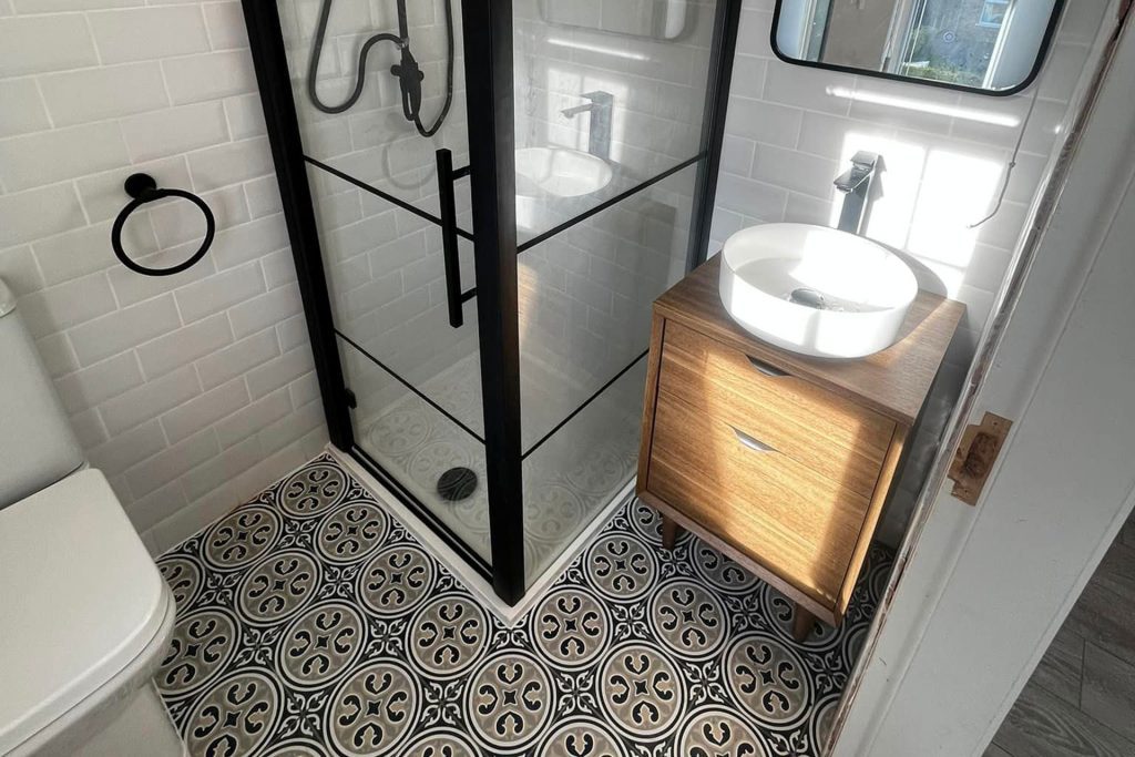 Bathroom 2