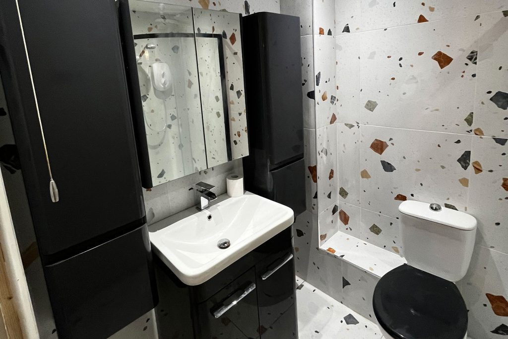 Bathroom 3